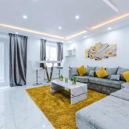 Luxury 3 Bedroom House Close To Manchester Center Exterior foto